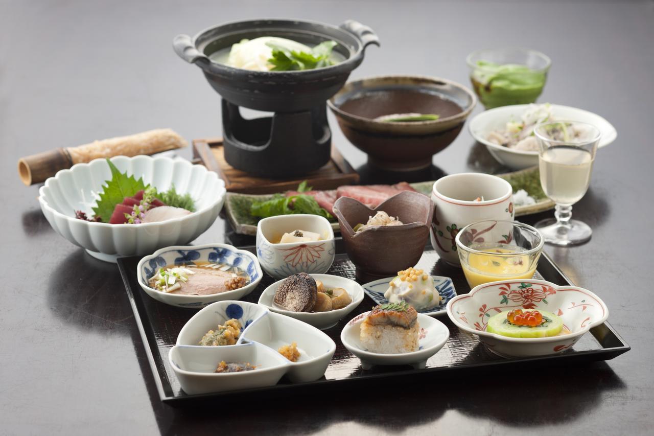Kusatsu Hotel Bekkan Wata No Yu (Adults Only) Экстерьер фото