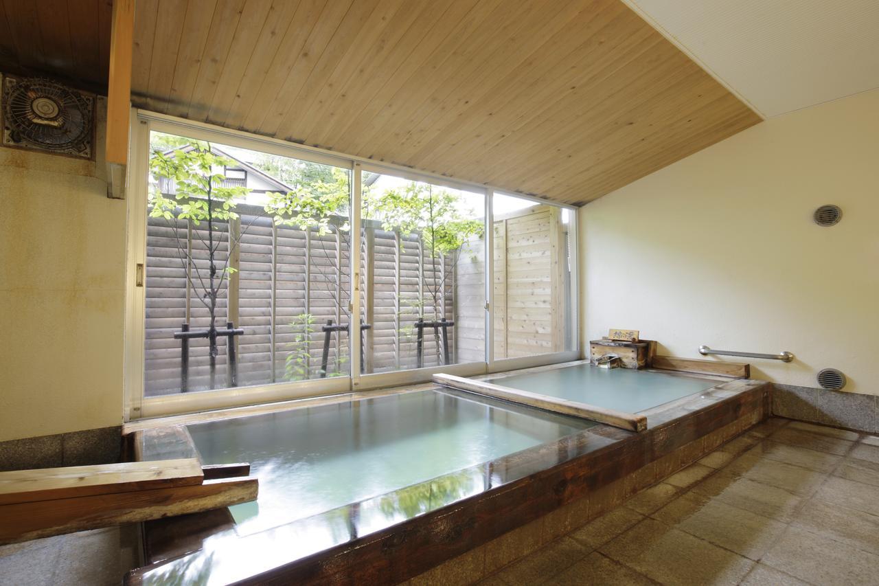 Kusatsu Hotel Bekkan Wata No Yu (Adults Only) Экстерьер фото